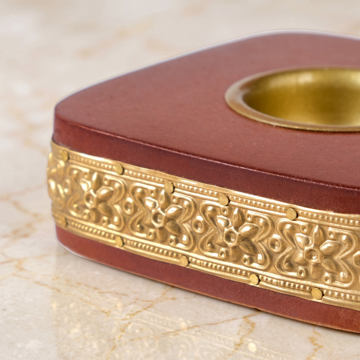 Ember Embossed Tealight Holder With Tealights Set Of 2 Nestasia