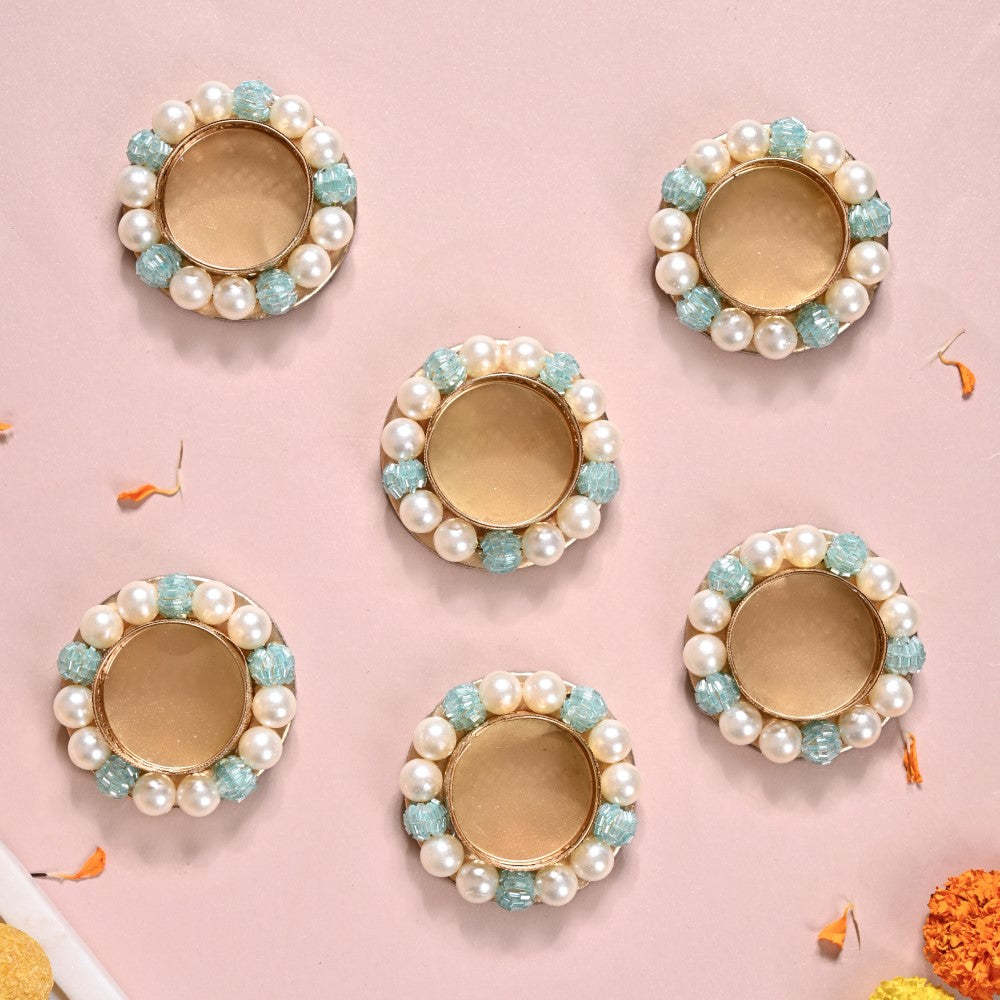 Set Of 6 Metal Tea Light Holders With Faux Pearls Nestasia