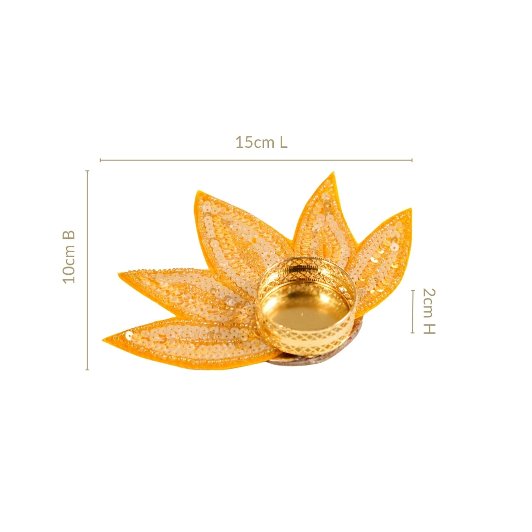 Festive Lotus Tealight Candle Holder Set Of 4 Nestasia