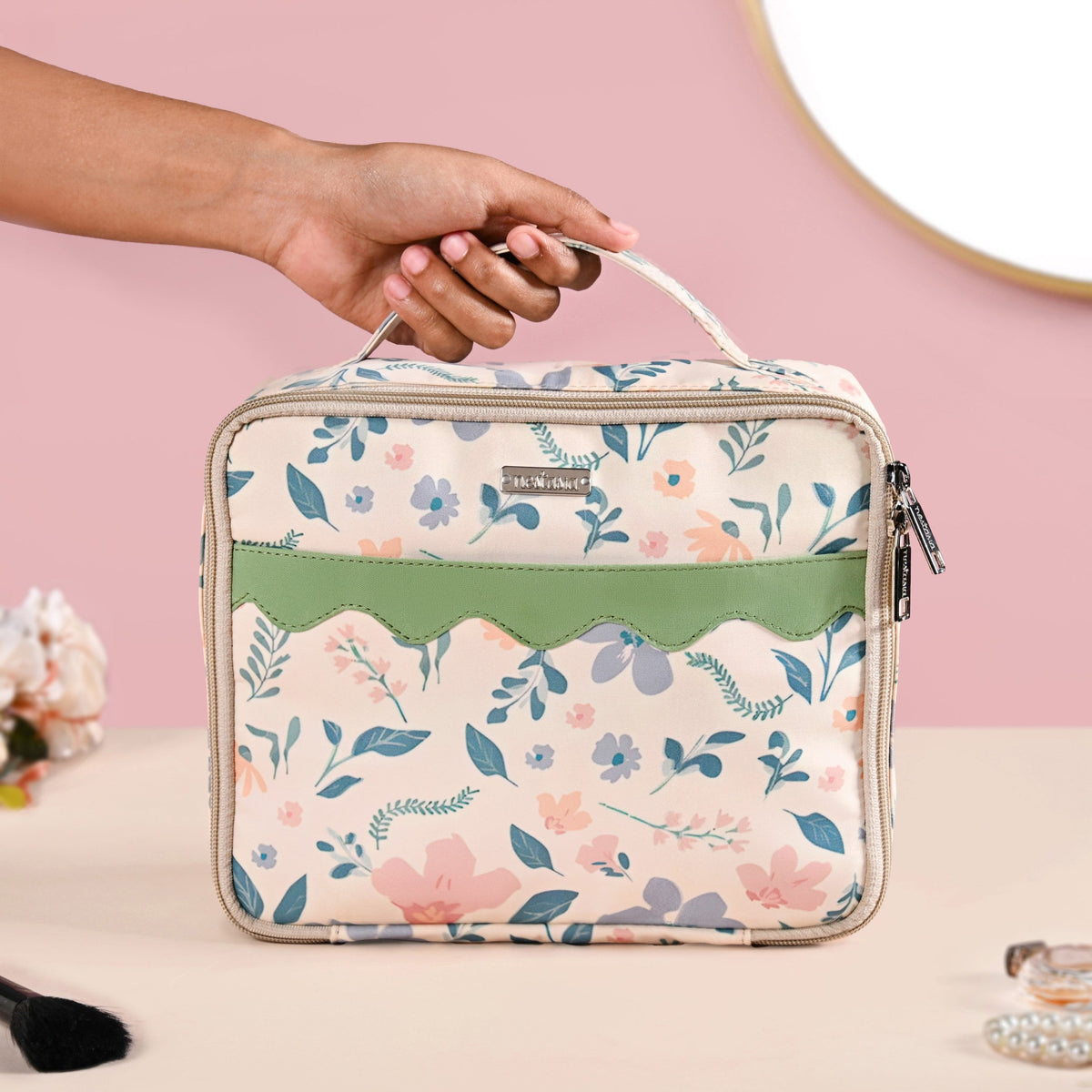 Botanic Travel Organiser And Makeup Bag Nestasia