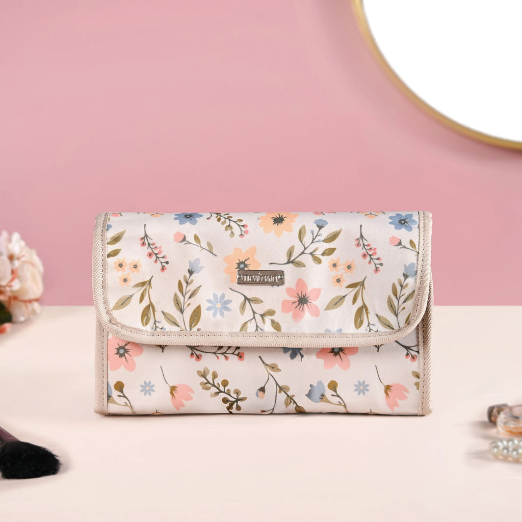 Botanic Foldable Travel Kit Bag Nestasia