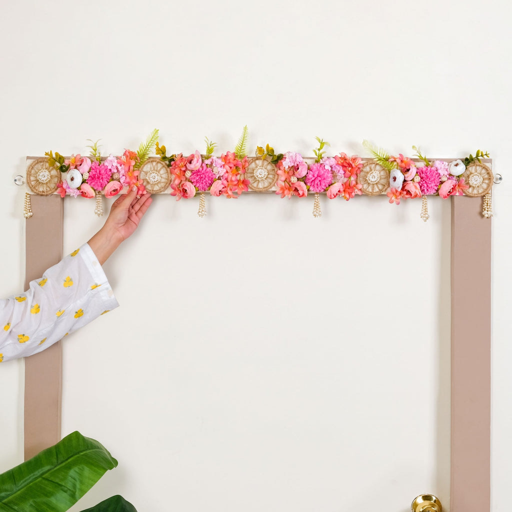 Flower And Pearls Decorative Toran Nestasia