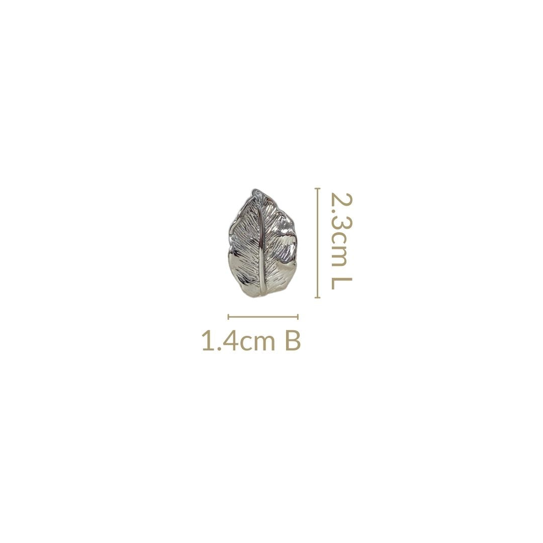 Foliage Stud Earrings Silver Nestasia