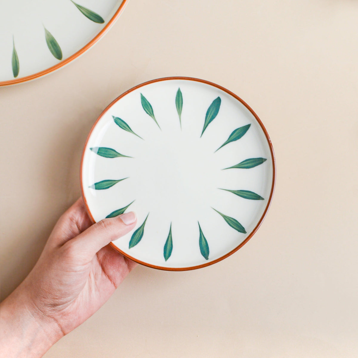 Teardrop Snack Plate Green 6 Inch Nestasia