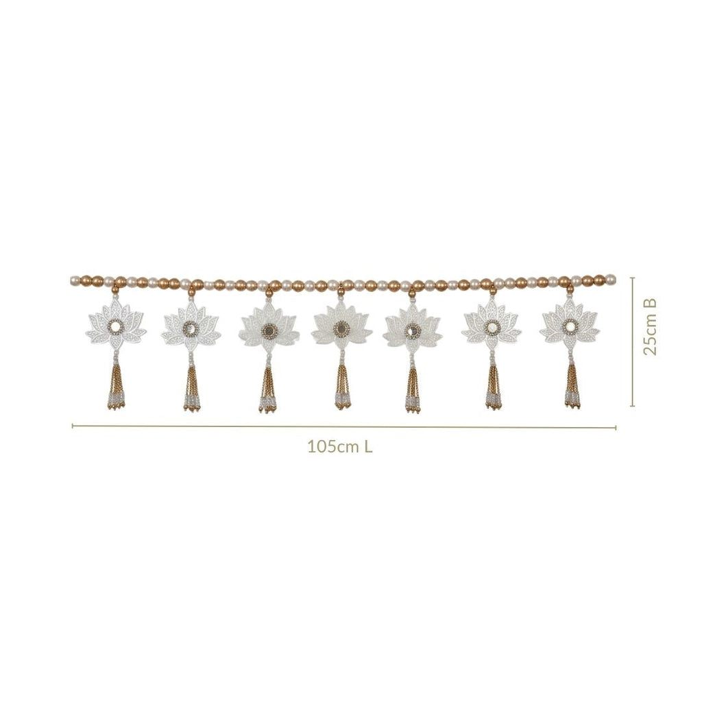 White Lotus Toran With Tassels 105x25cm Nestasia