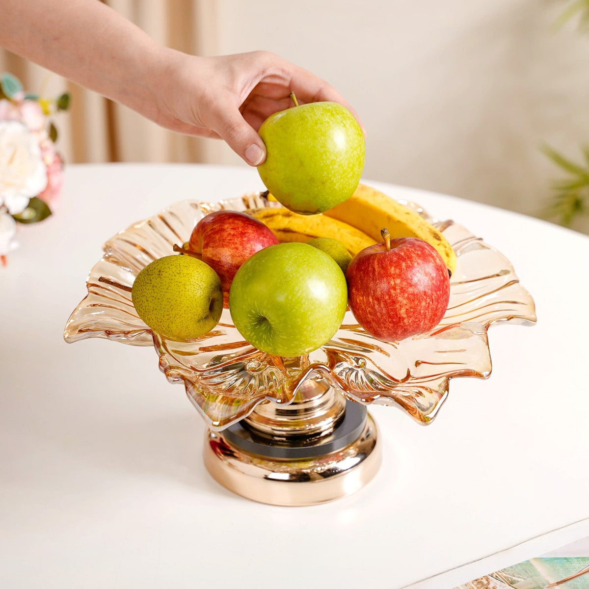 Decorative Crystal Glass Platter With Metal Stand Nestasia