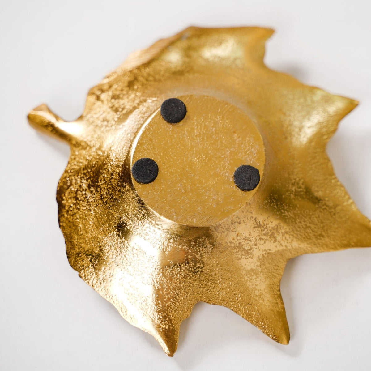 Maple Leaf Decorative Metal Tray Set Of 2 Nestasia