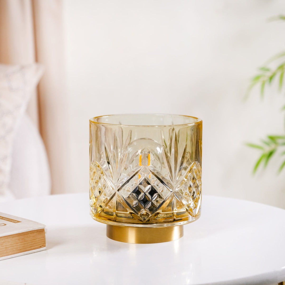 Diamond Cut Glass Decor Lamp Wireless Battery Operated Nestasia