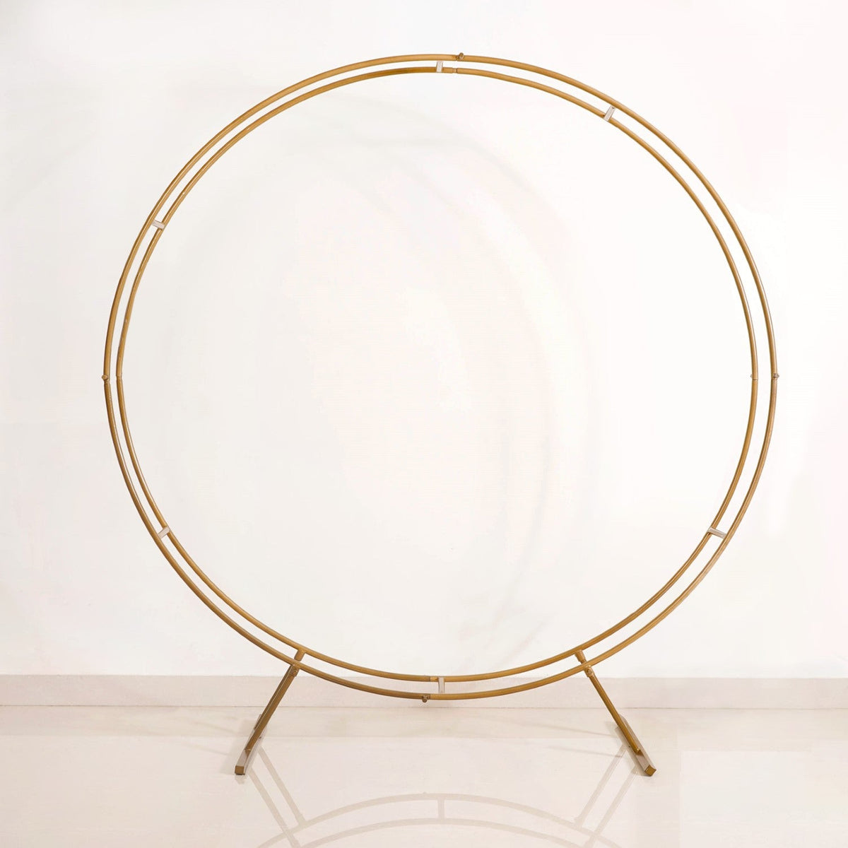 Gold Double Ring Backdrop Metal Frame For Party Decoration 99 Inch Nestasia