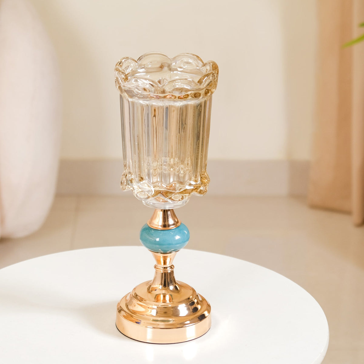 Scalloped Glass Hurricane Candle Stand And Vase Nestasia