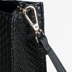 Soi Heart Handle Handbag Nestasia