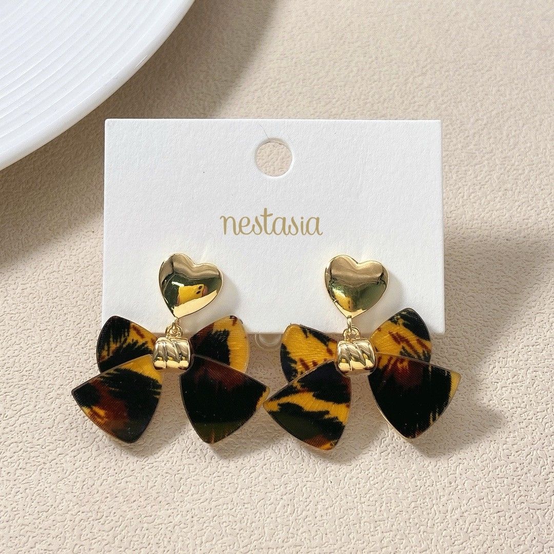 Heart And Bow Dangle Earrings Nestasia