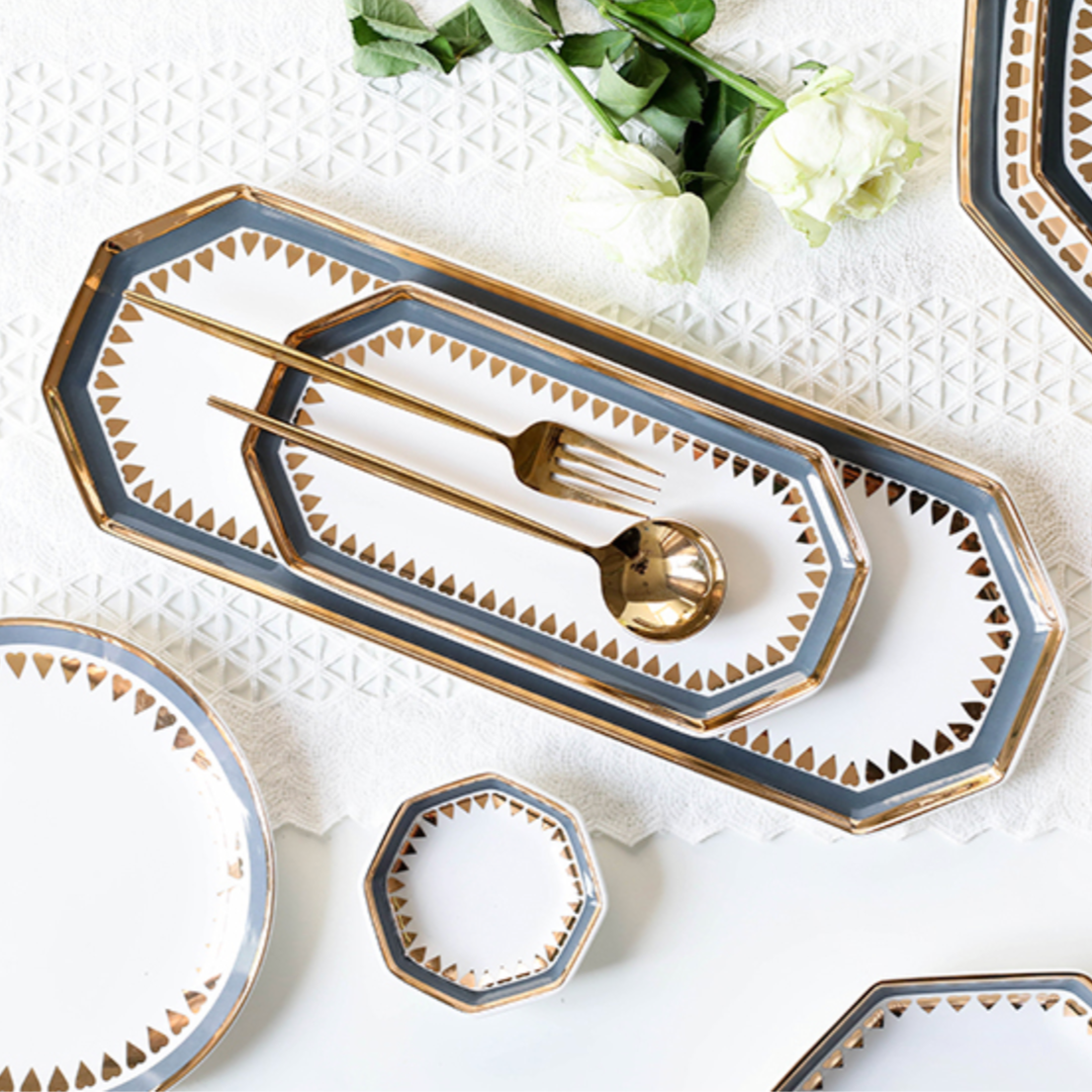 Heart Long Plate Nestasia