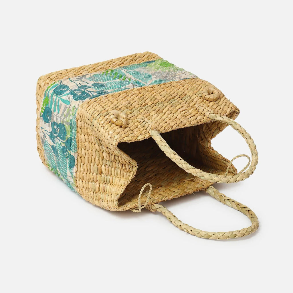 Portable Seagrass Picnic Hamper for Travel, Lunch, and Outdoor Adventures
