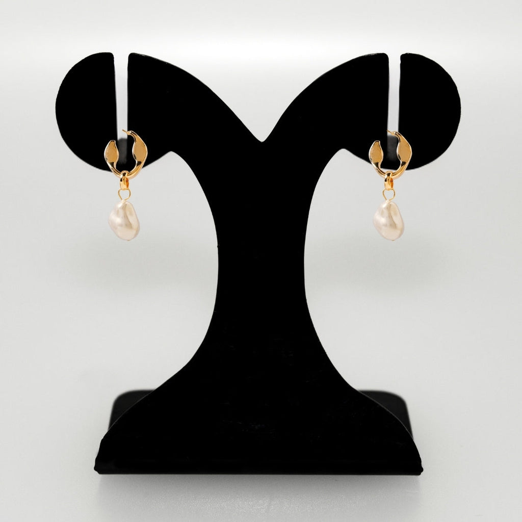 Ivory Gold Dangling Earrings Nestasia