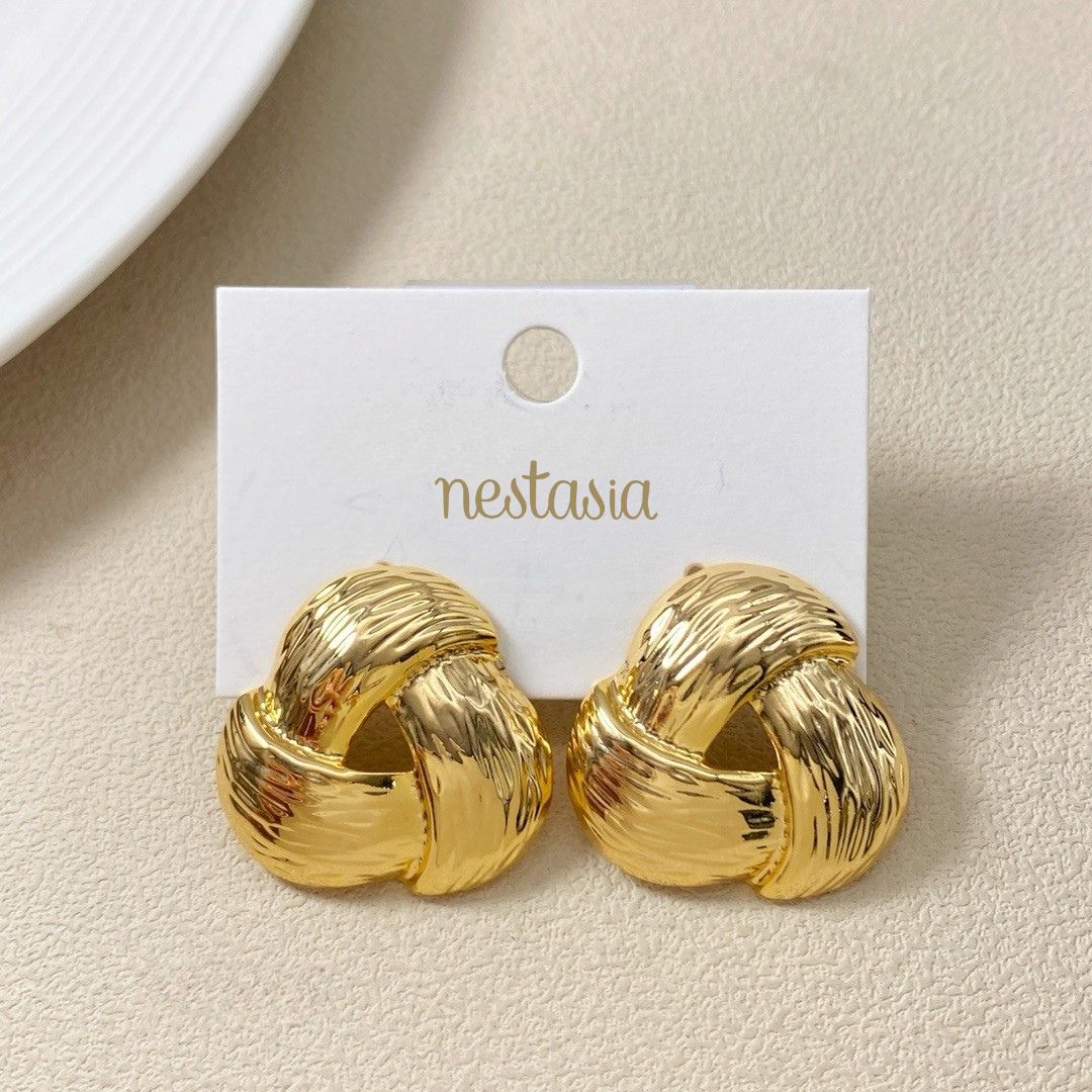 Knot Of Strength Stud Earrings Gold Nestasia