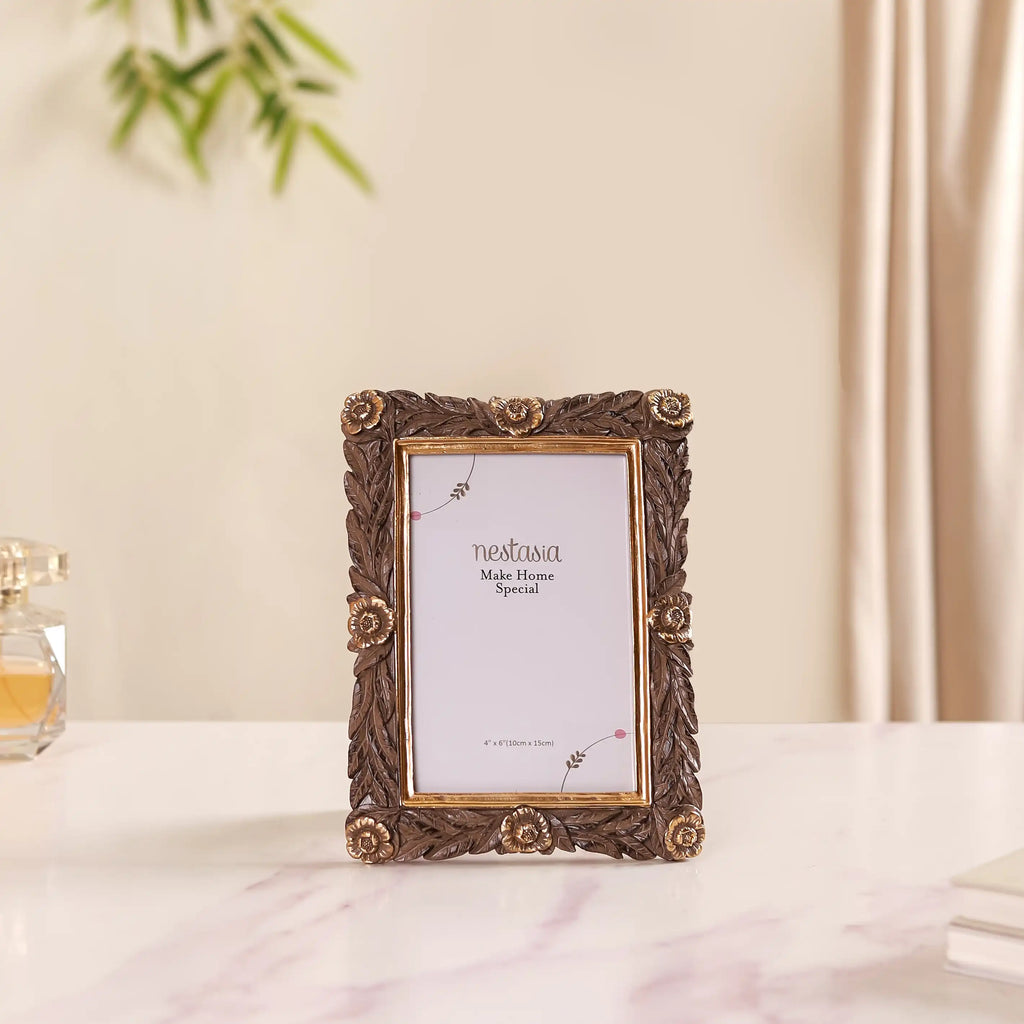 Small Victorian Photo Frame 8"x6" Nestasia