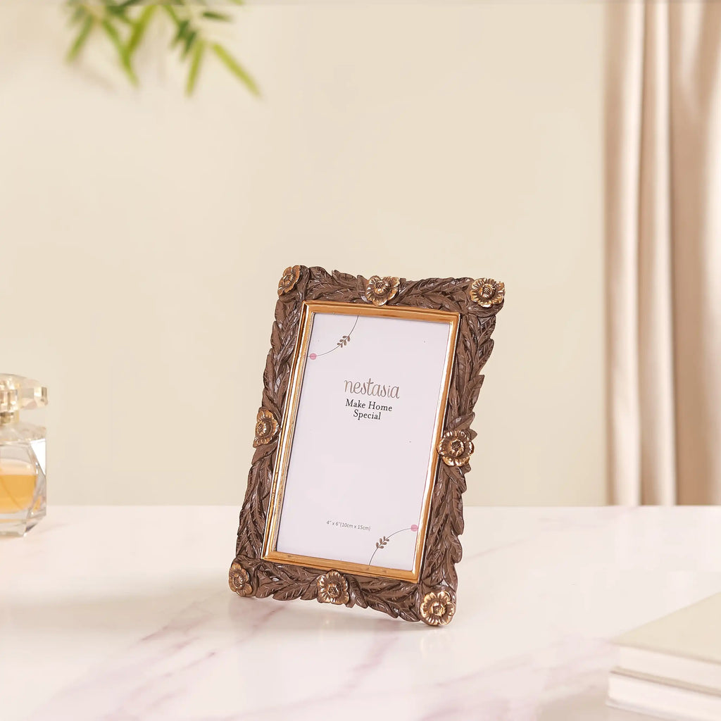 Small Victorian Photo Frame 8"x6" Nestasia
