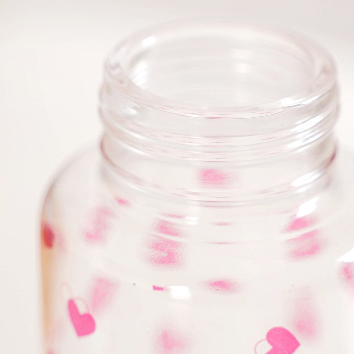 Little Hearts Glass Water Bottle 500ml Nestasia