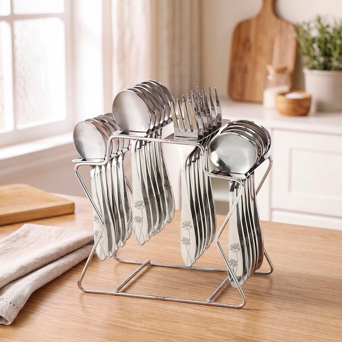 Lotus Design Cutlery With Stand Set Of 25 Nestasia