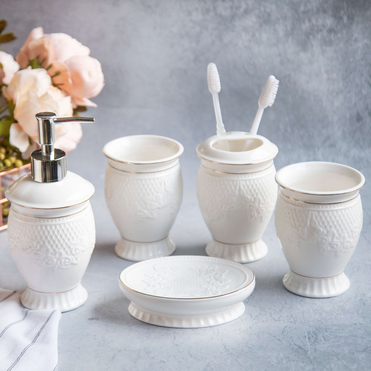 Luxury Bathroom Set Nestasia