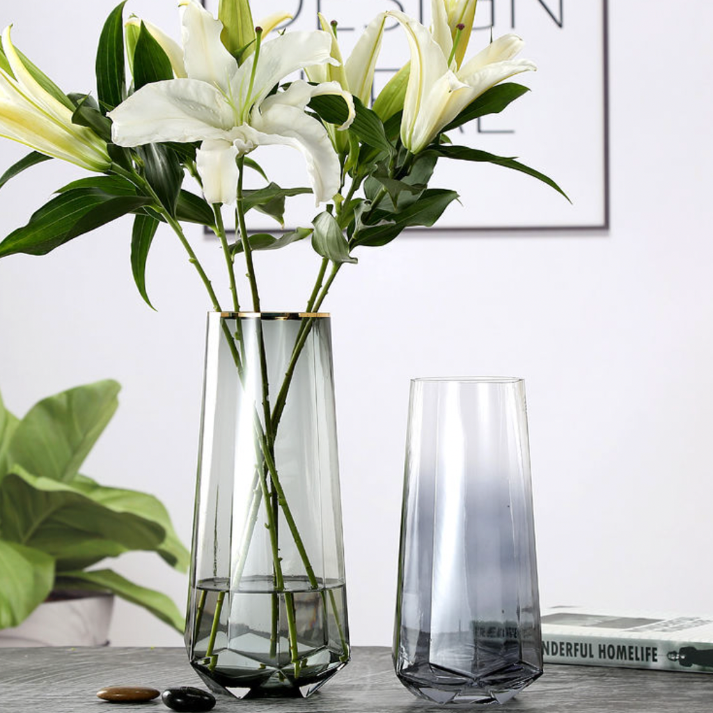 Small Opaque Vase Nestasia