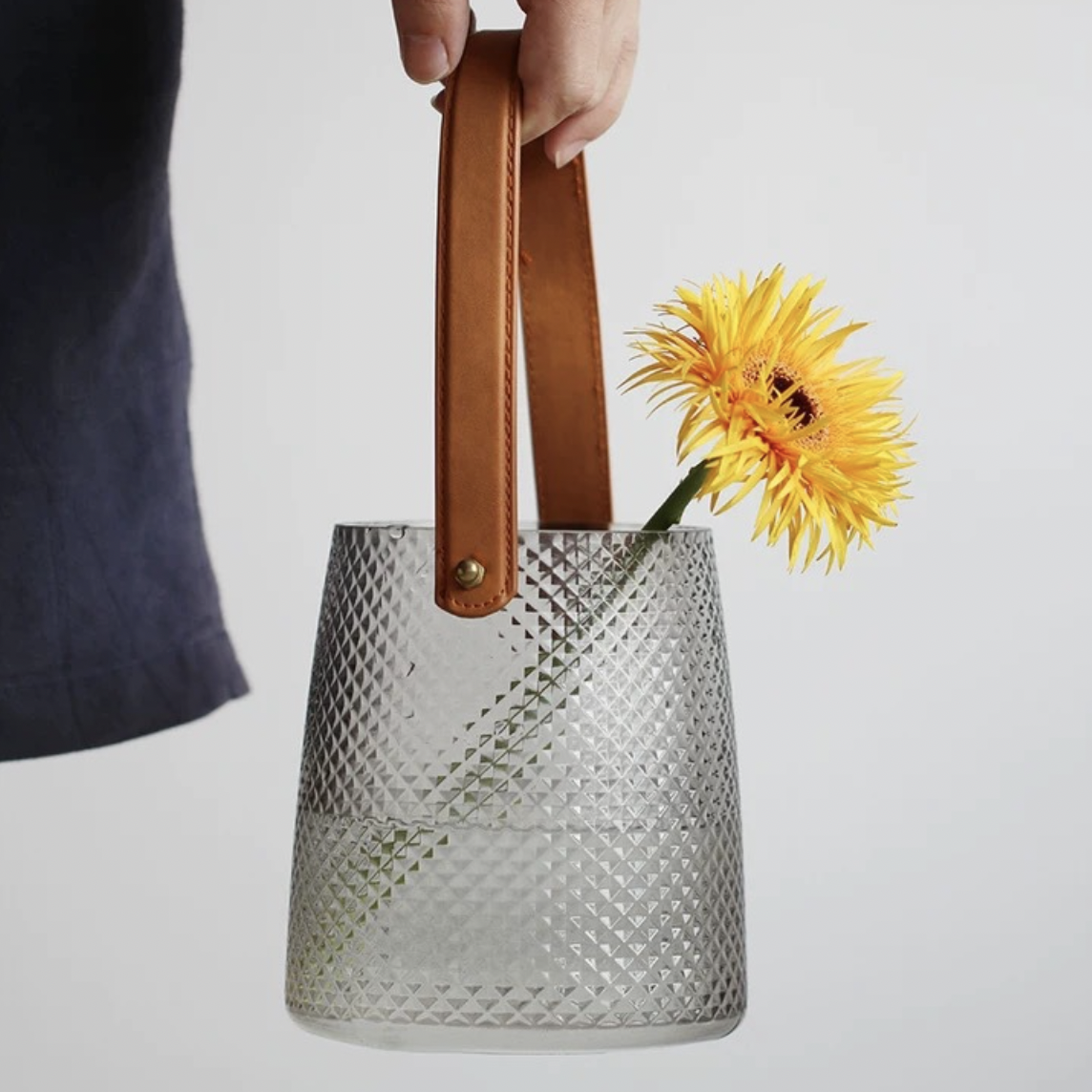 Pineapple Vase Small Nestasia