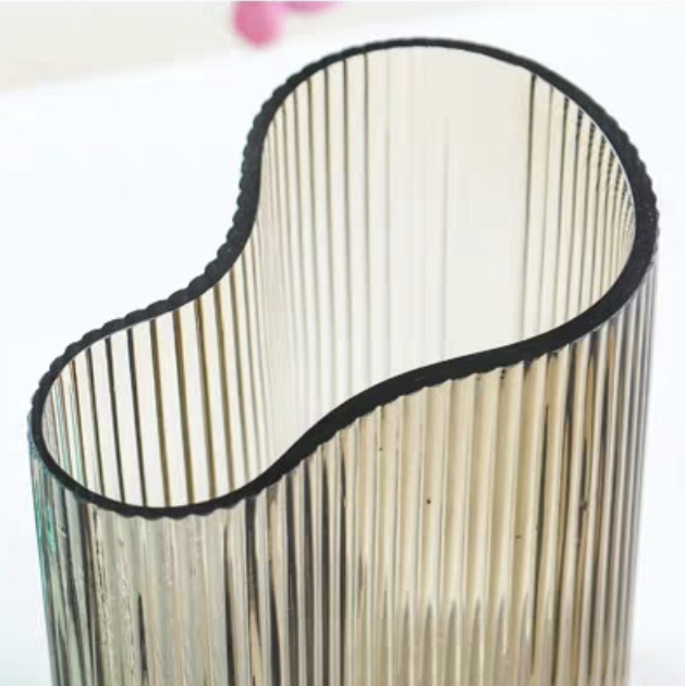 Large Contemporary Glass Vase Nestasia
