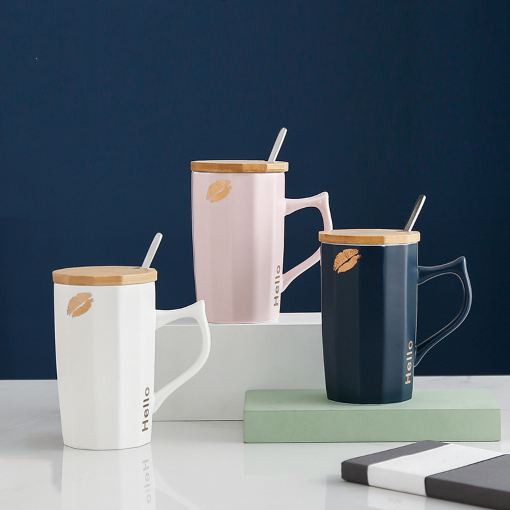 Cup With Lid and Spoon Nestasia
