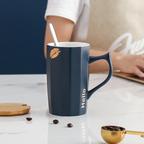 Cup With Lid and Spoon Nestasia