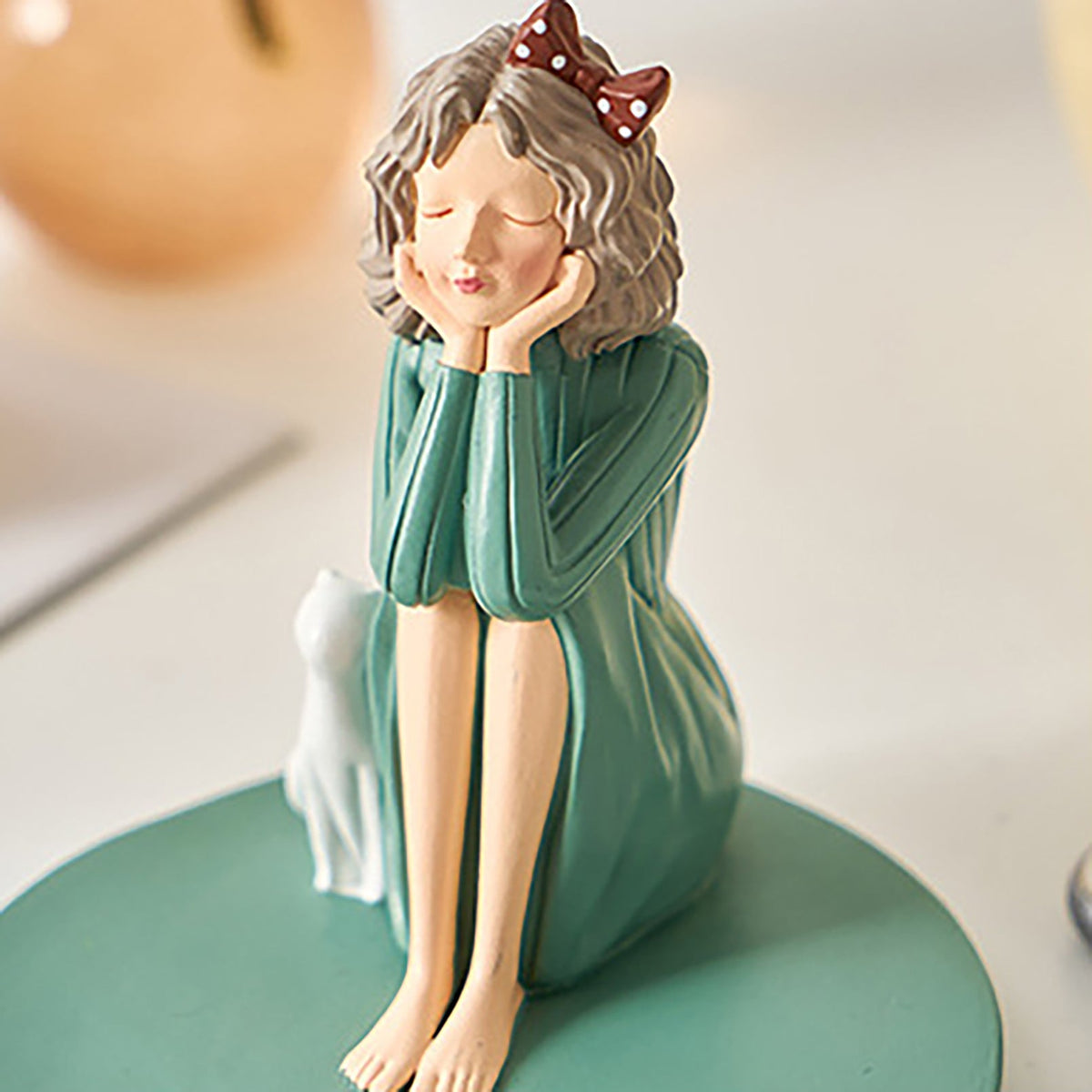 Modern Phone Holder Nestasia