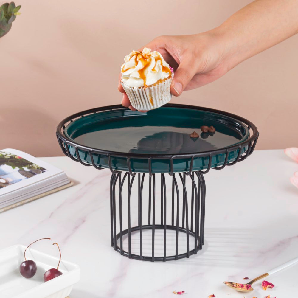 Metal Cake Stand 8 inch Nestasia