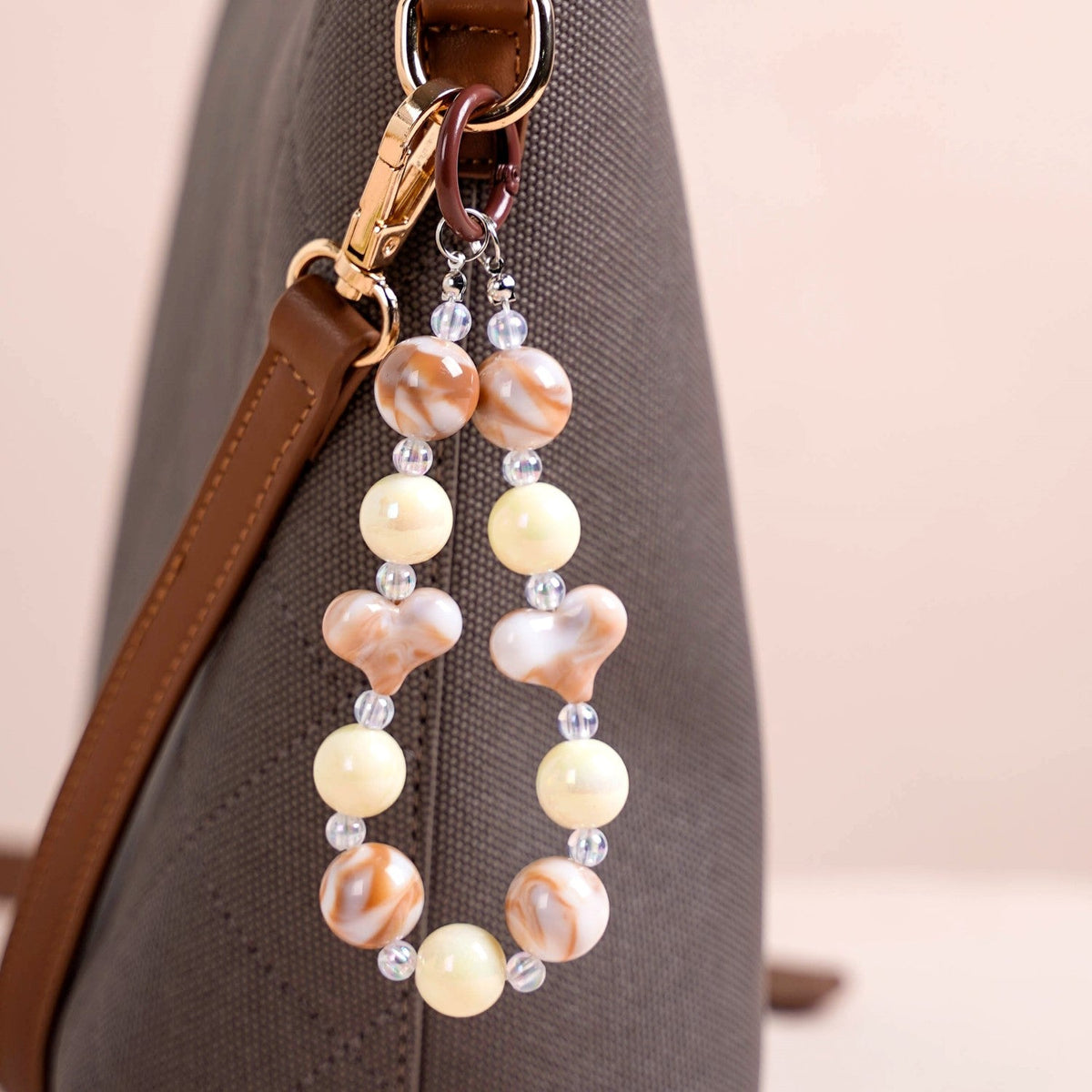 Brown Marble Pattern Love Loop Keychain Nestasia
