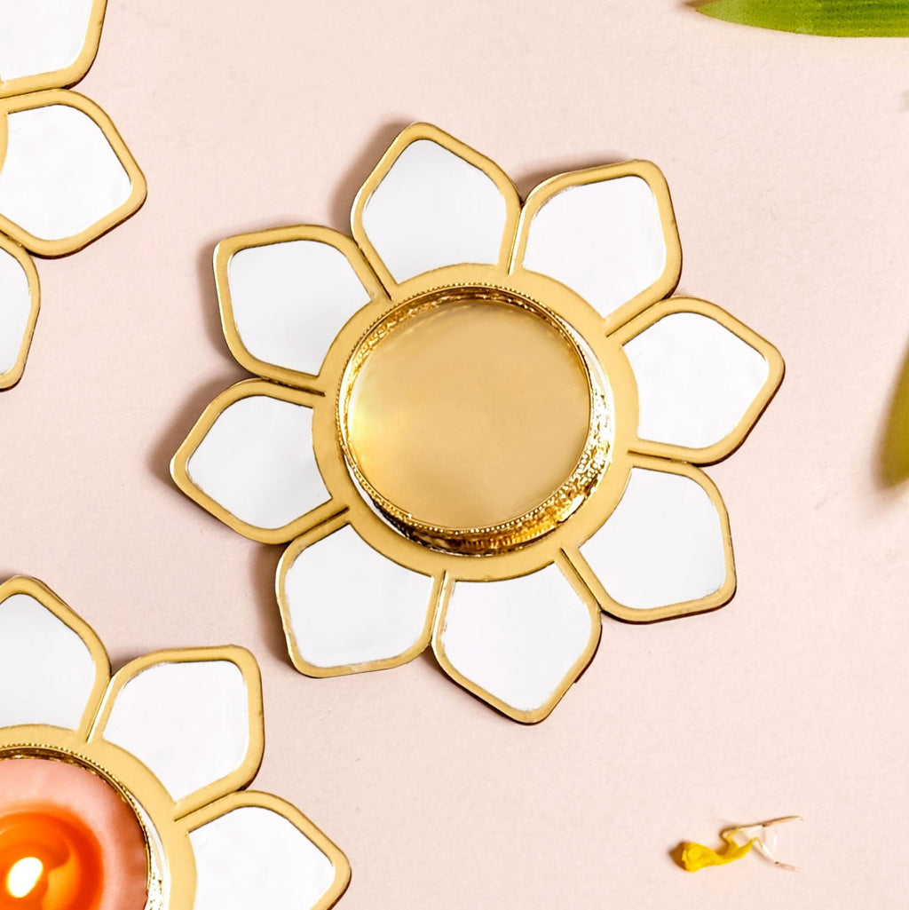 Mirror Petal Tea Light Holder Set Of 6 Nestasia
