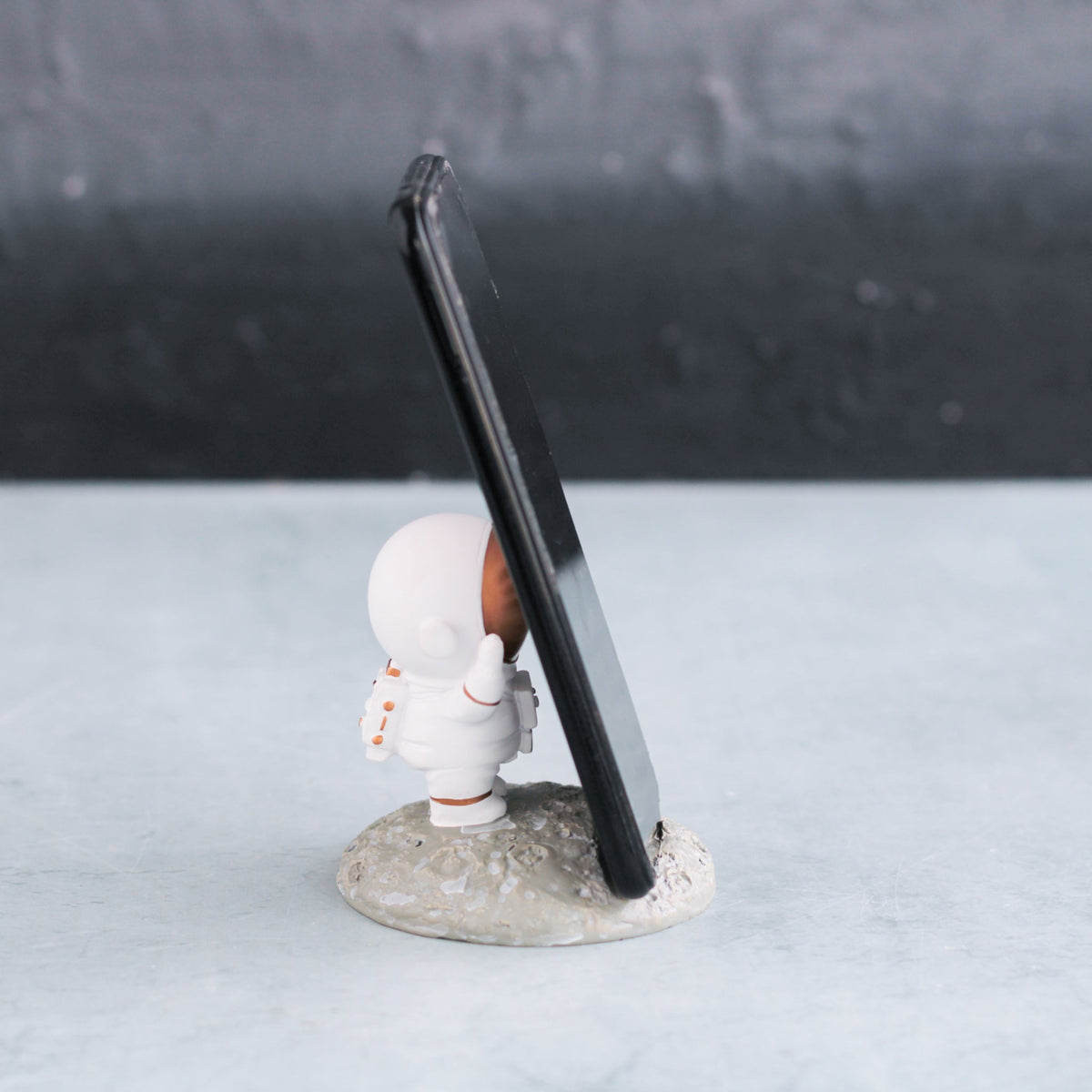 Mobile Holder Nestasia