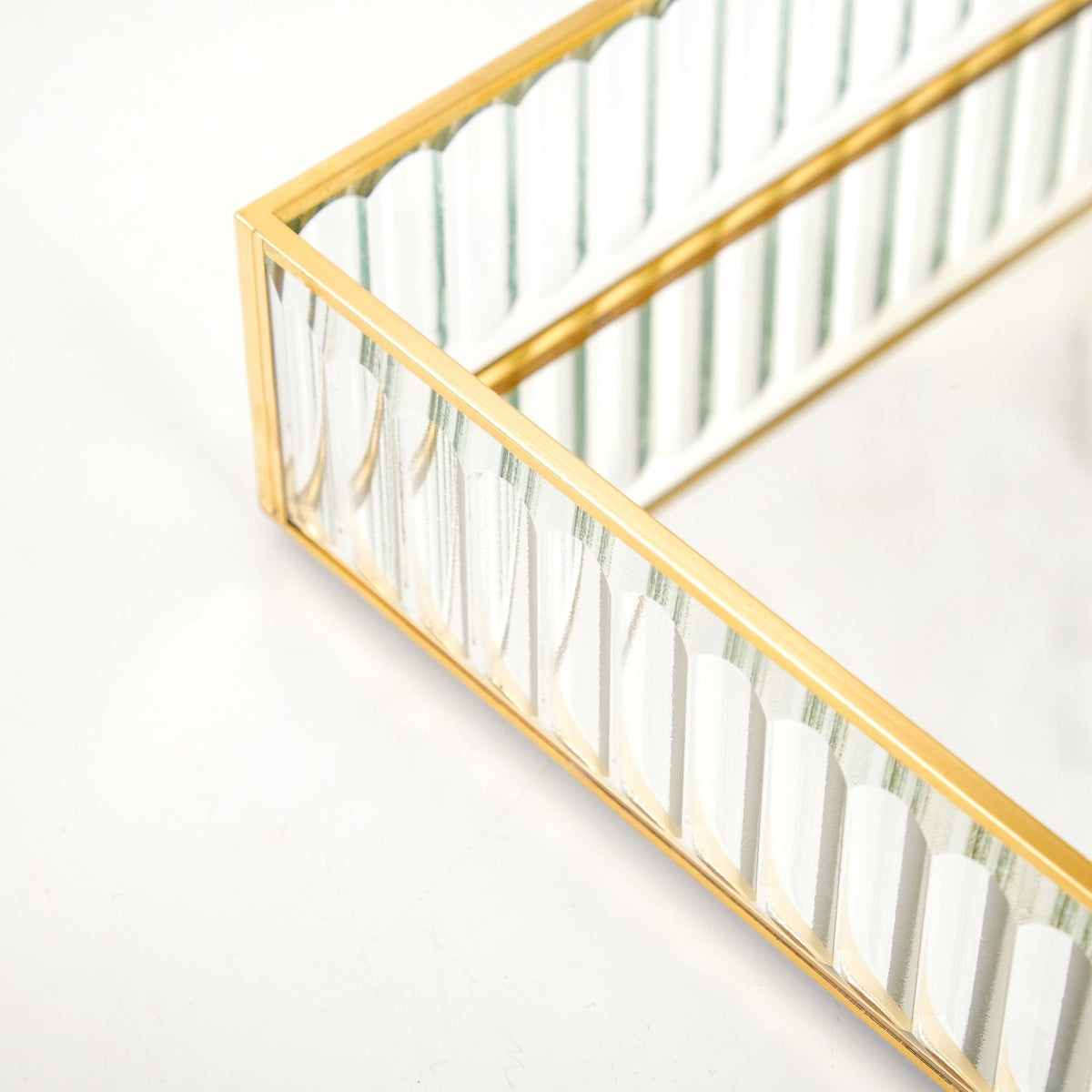 Modern Gold Edge Glass Decorative Tray Small Nestasia