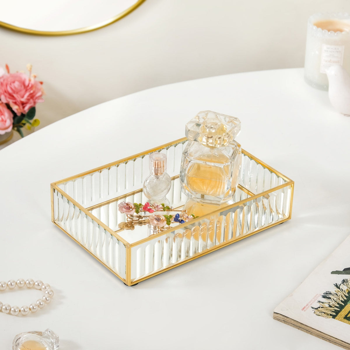 Modern Gold Edge Glass Decorative Tray Small Nestasia