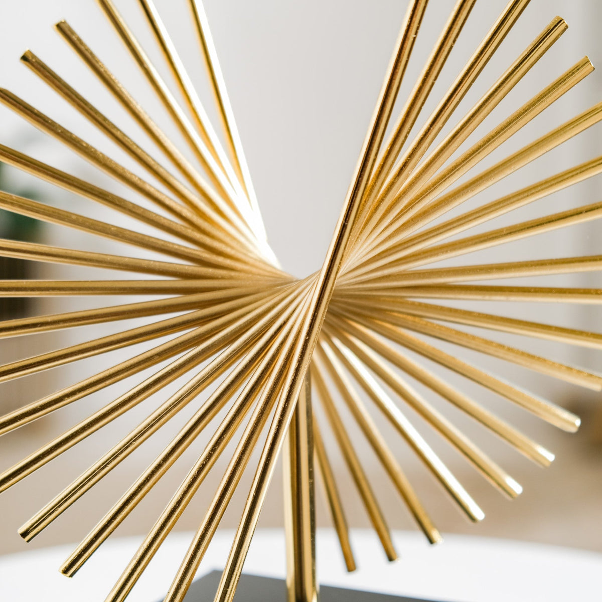 Radiance Decor Showpiece Gold Small Nestasia