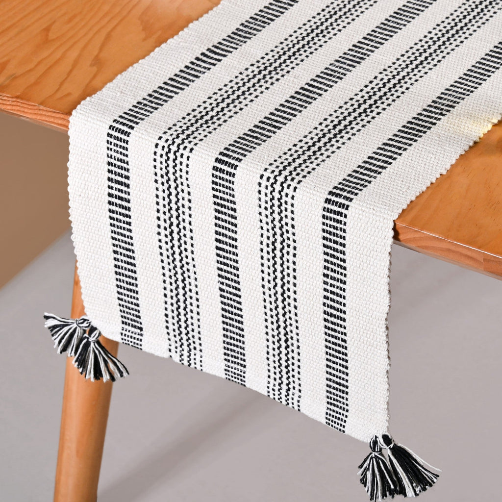 Monochrome Cotton Runner 180x33cm Nestasia