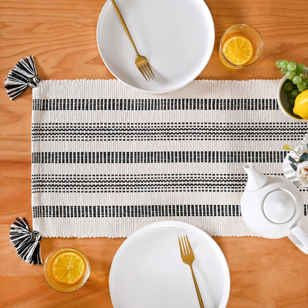 Monochrome Cotton Runner 180x33cm Nestasia