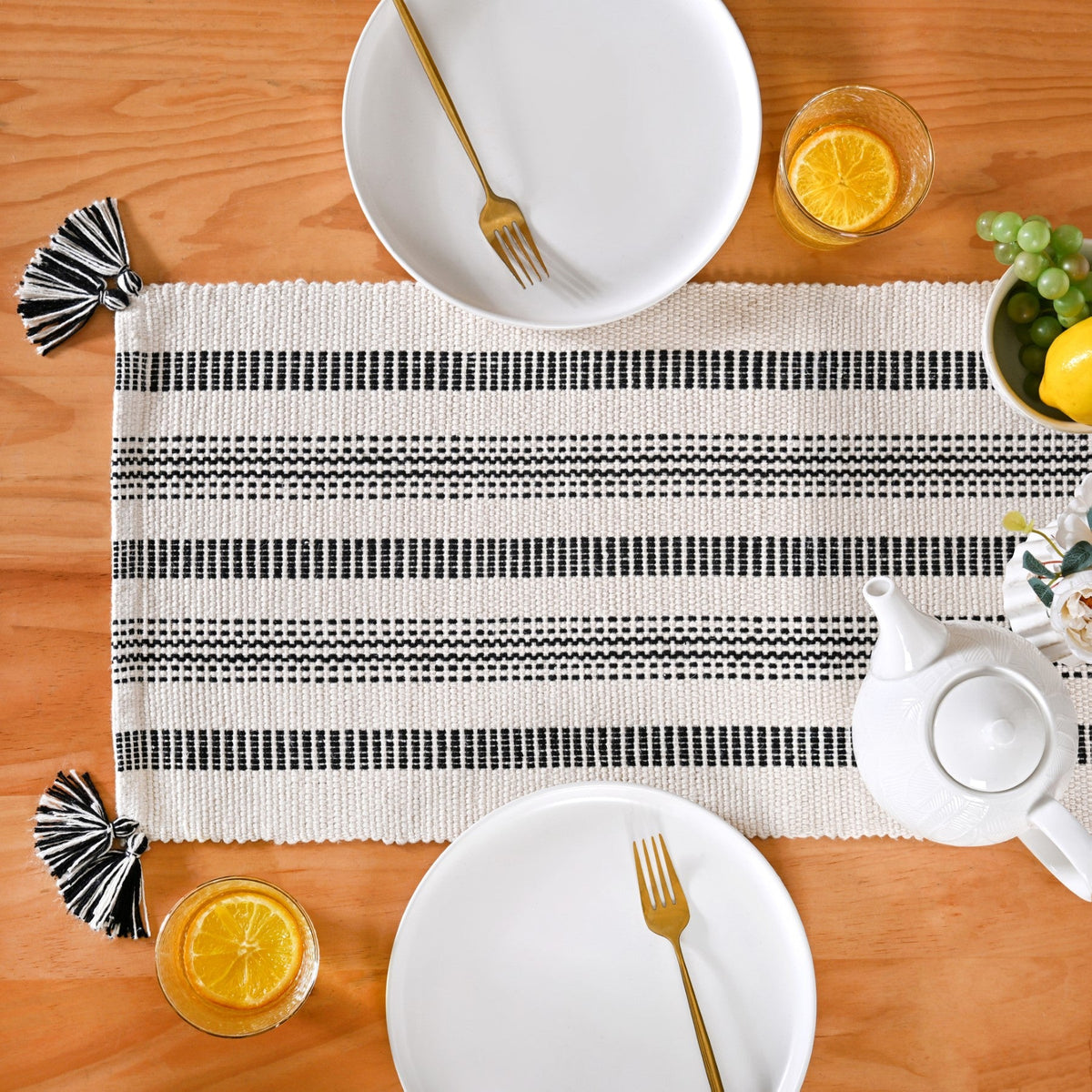 Monochrome Cotton Runner 180x33cm Nestasia