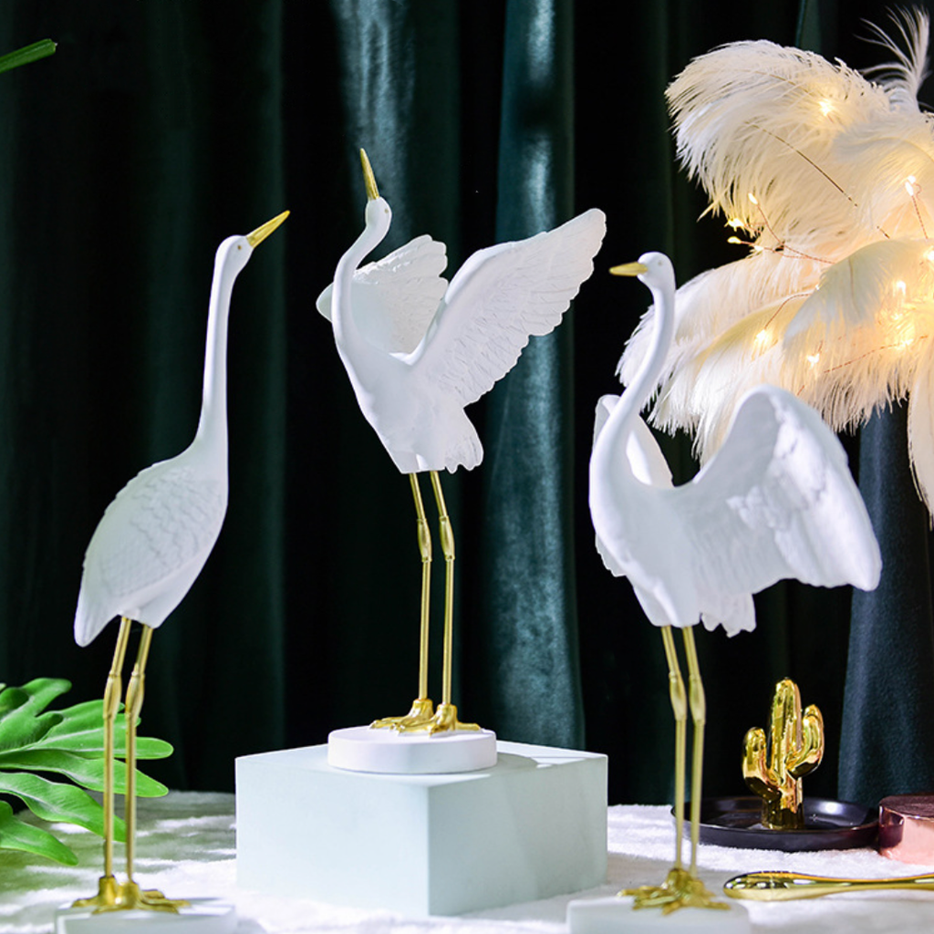 White Bird Showpiece Nestasia