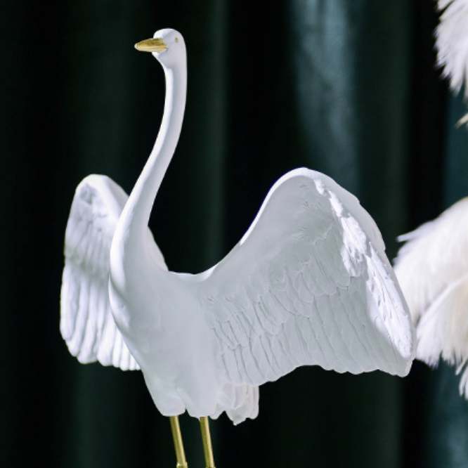 White Bird Showpiece Nestasia
