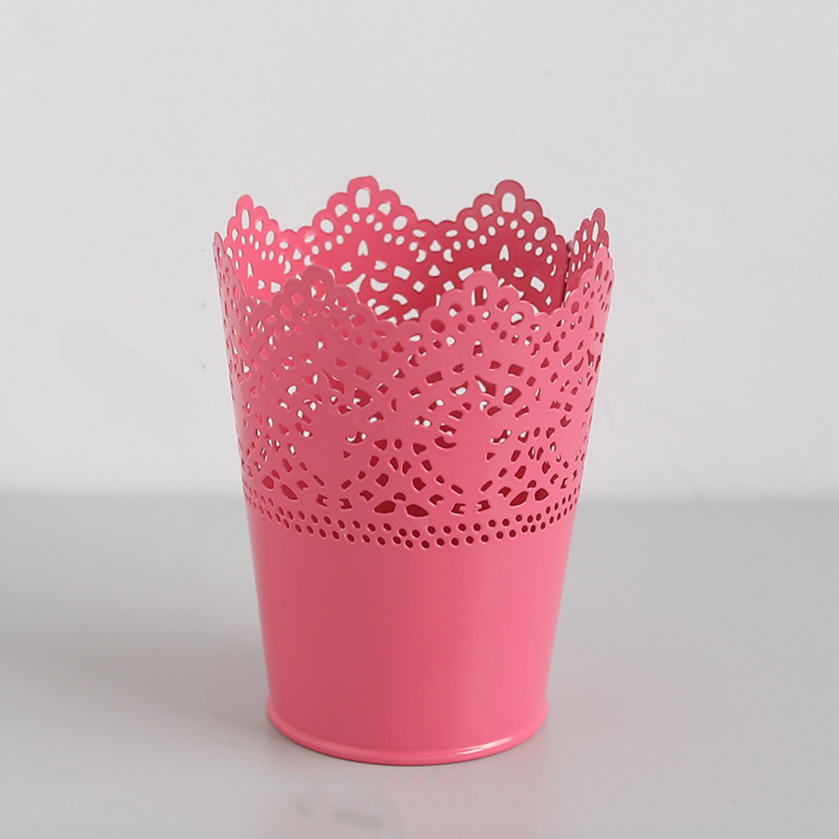Decorative Metal Lace Design Planter Basket Nestasia