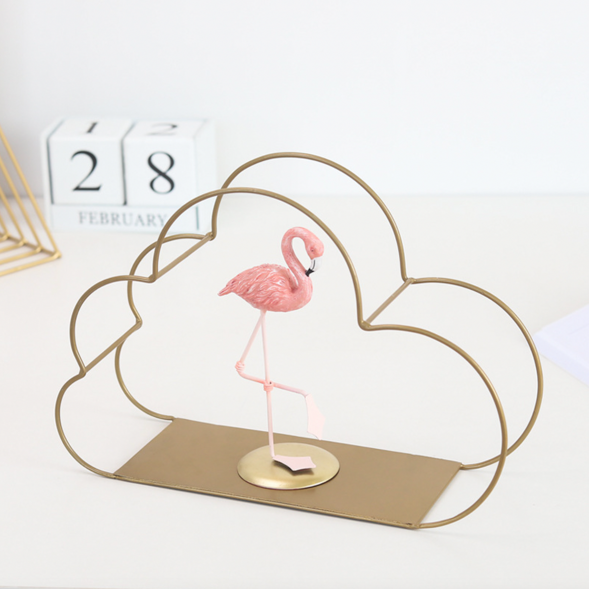 Cloud Metal Shelf Nestasia