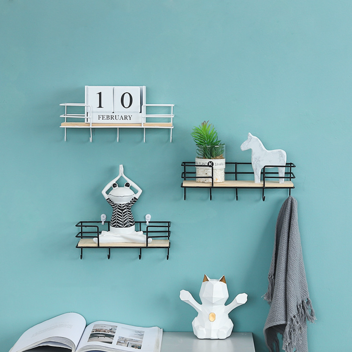 Wooden Hanging Rack - Small