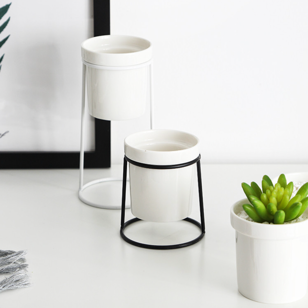 Small Pot Planter Nestasia
