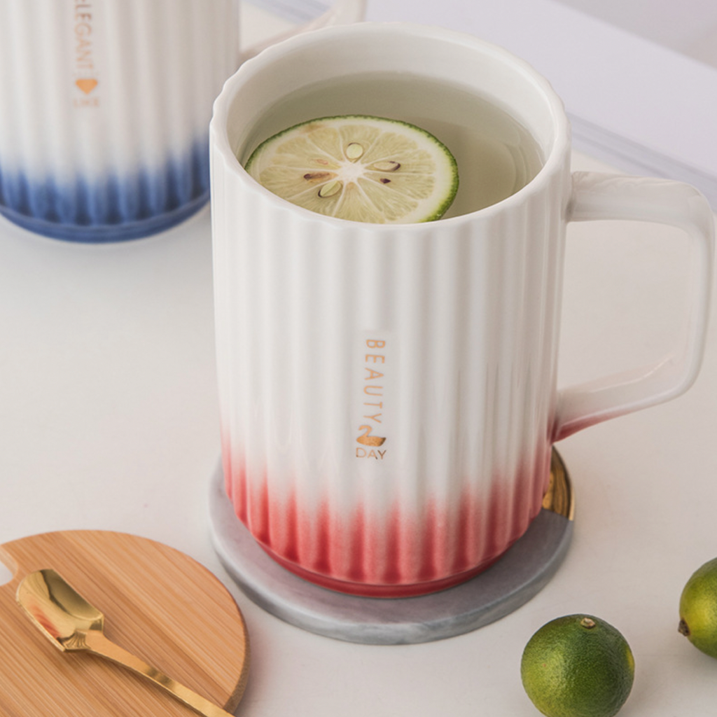 Ceramic Mug with Lid and Spoon Nestasia