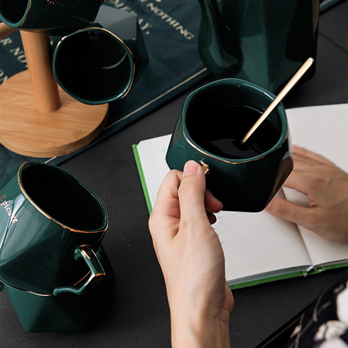 Contemporary Tea Set Green Nestasia