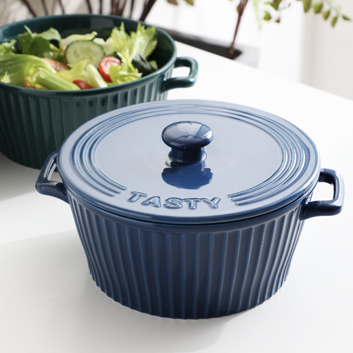 Striped Cooking Pot with Lid Nestasia